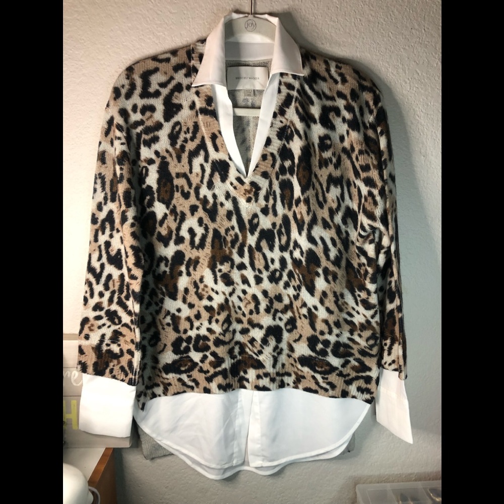 Brochu Walker cheetah layered sweater sz XS